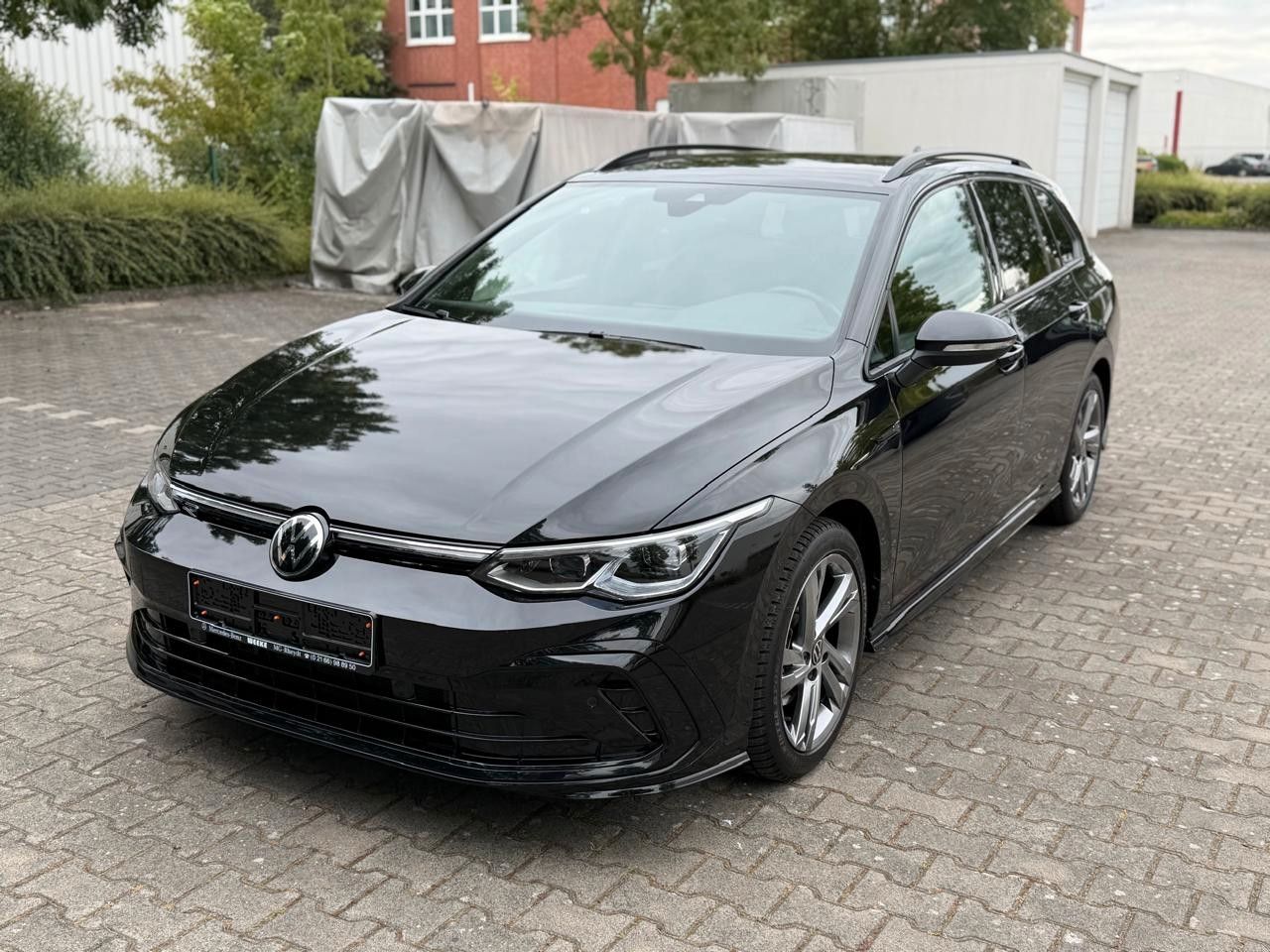Volkswagen Golf eTSI OPF DSG R-Line Variant IQ ACC imagem 3