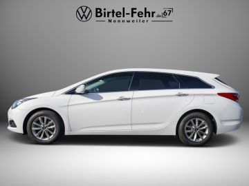 Hyundai i40 cw blue Trend 1.6 GDI LED Navi