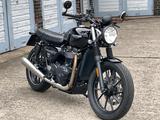 Triumph Speed Twin900 mit Zubehör - TRIUMPH 900 SPEED TWIN