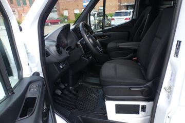 Mercedes Sprinter - 10