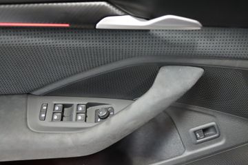 Skoda Superb 1.5 TSI DSG Sportline Combi AHK DCC Navi