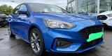 Ford Focus 1,5 EcoBoost 134kW ST-Line Auto ST-Line - Ford Focus mit Benzin-Antrieb: Standheizung, Limousine, Klimaanlage