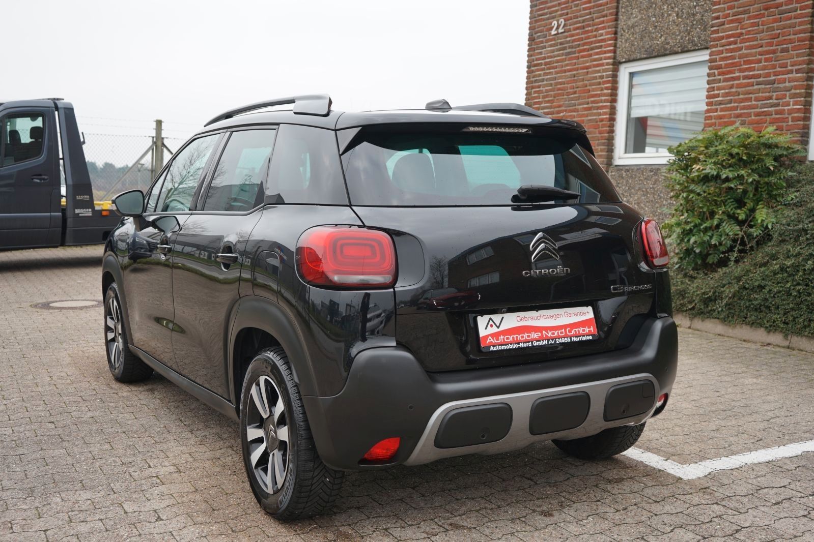 Fahrzeugabbildung Citroën C3 Aircross Shine Service Neu* Hu Au Neu*2 Hand