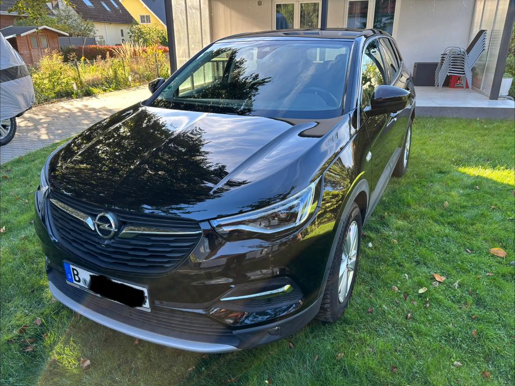 Opel Grandland (X) 1.5 Diesel 96kW Design Line Auto