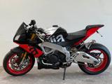 Aprilia Tuono V4 Factory Tuono V4 - APRILIA FACTORY TUONO
