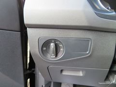VW Tiguan 2.0 TDI Life DSG LED Navi Ahk Rfk ACC 17' VW Tiguan 2.0 TDI Life DSG LED Navi Ahk Rfk ACC 17'