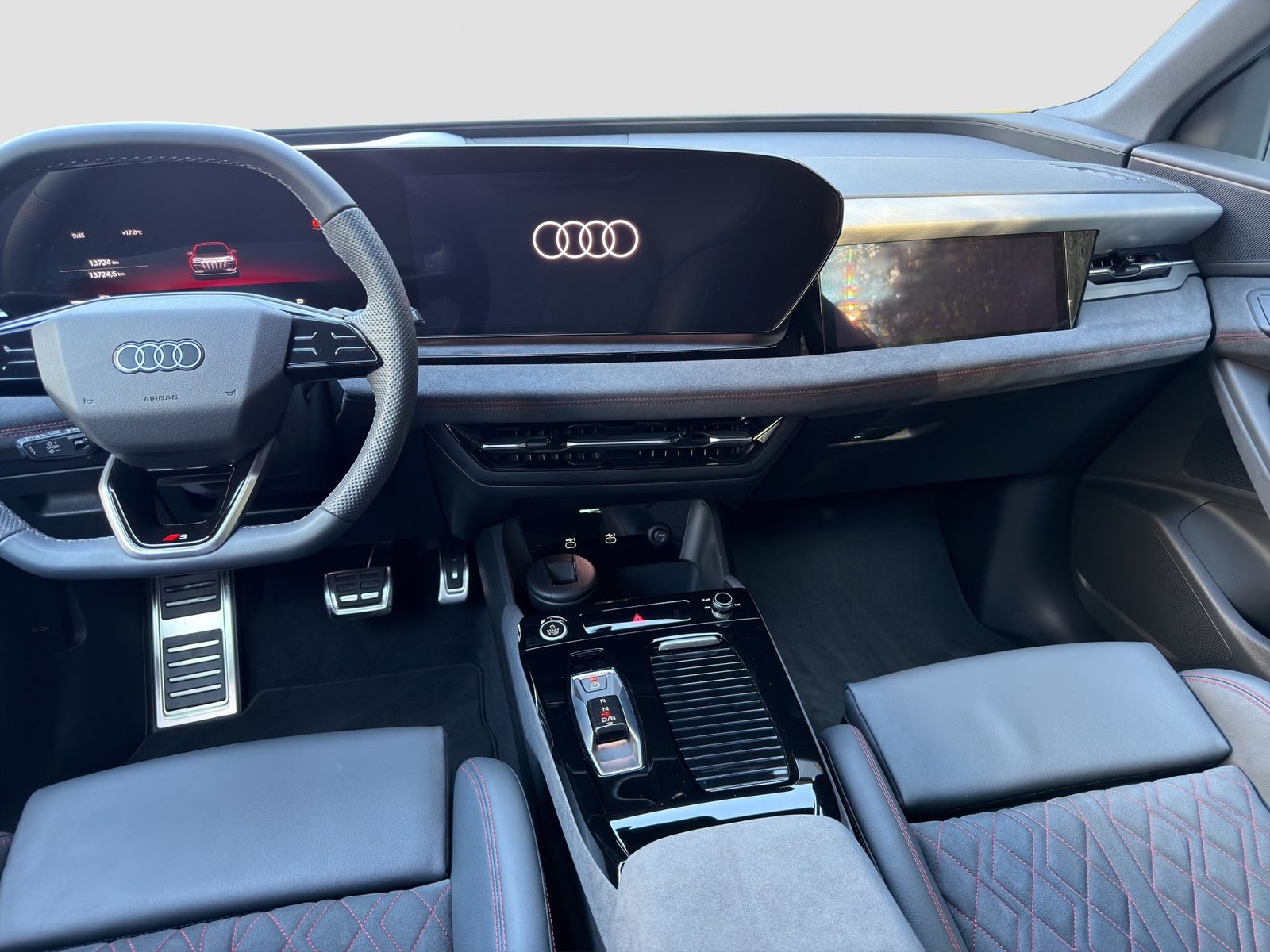Audi Q6 e-tron - Bild 13