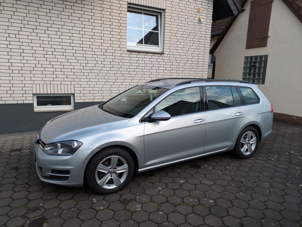 Image of Volkswagen Golf