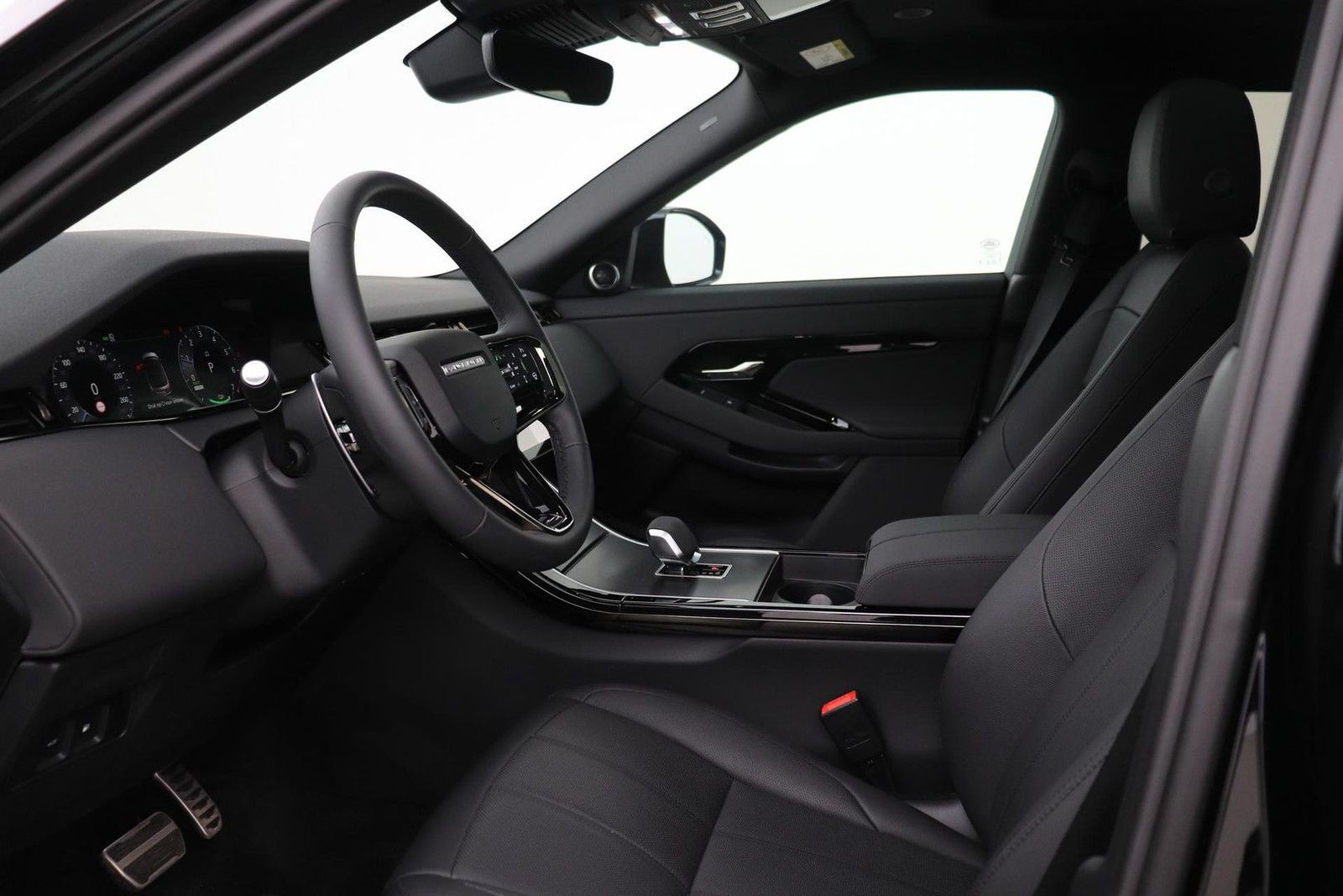 Land Rover Range Rover Evoque P270e Dynamic SE | panorama d imagem 3