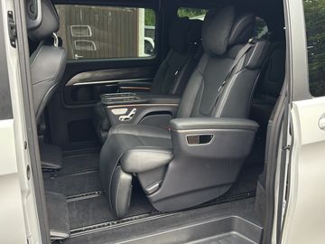 Mercedes V 250 - 10