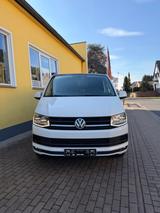 Volkswagen T6 Transporter - Volkswagen Transporter mit Benzin-Antrieb