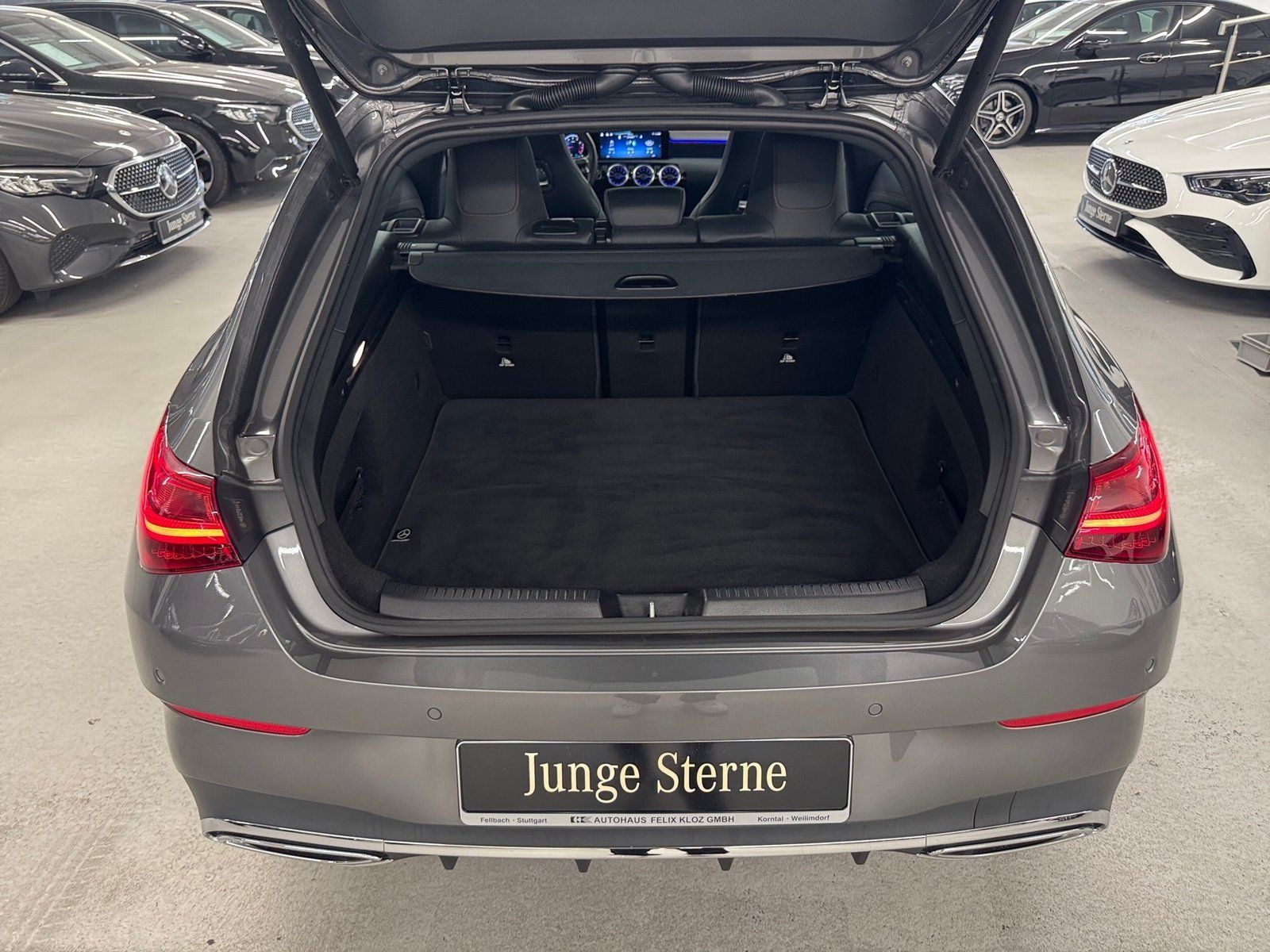 Fahrzeugabbildung Mercedes-Benz CLA 180 SB AMG*Kamera*LED*CarPlay*Easy-Pack*MBUX