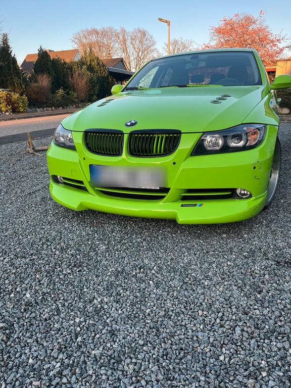 BMW 325