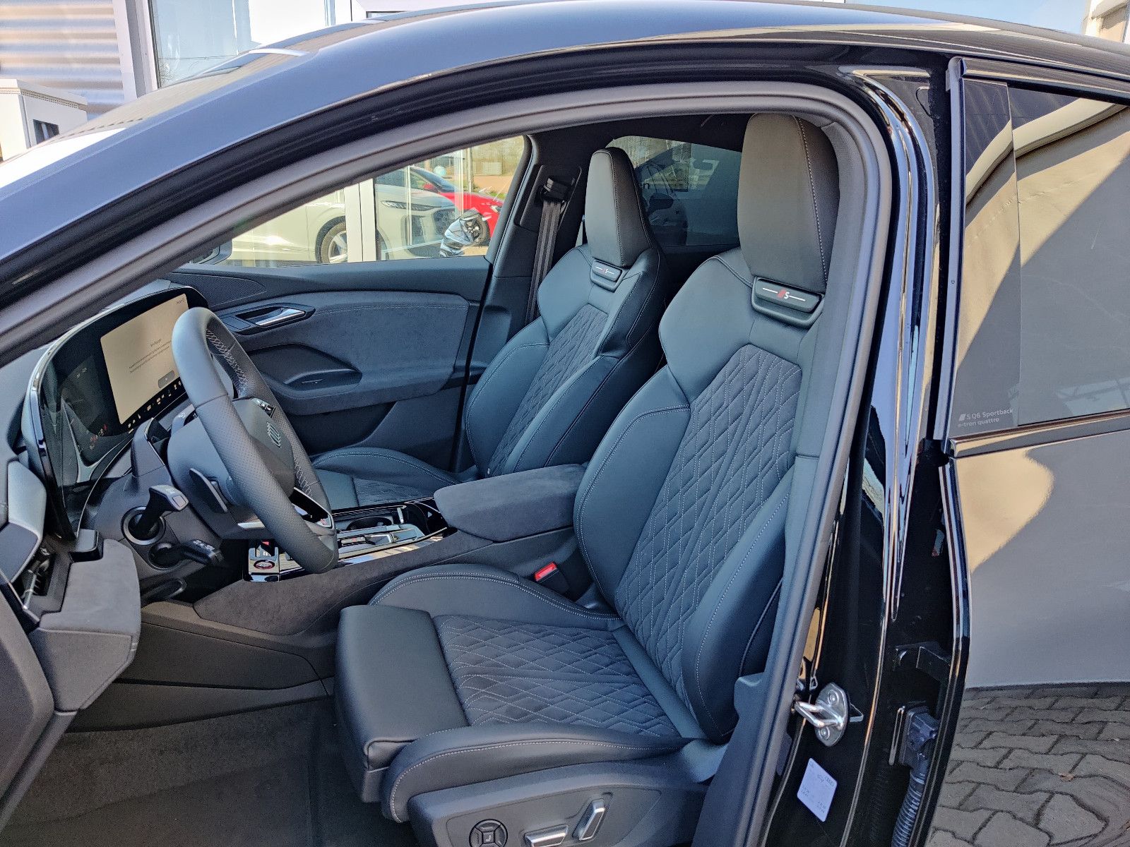 Audi SQ6 e-tron - Bild 6