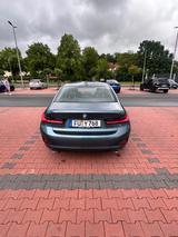 BMW 318i Sport-Line,Laser,Park-Ass+,Drive-AssPro,HmK - BMW 318: Limousine, 318i