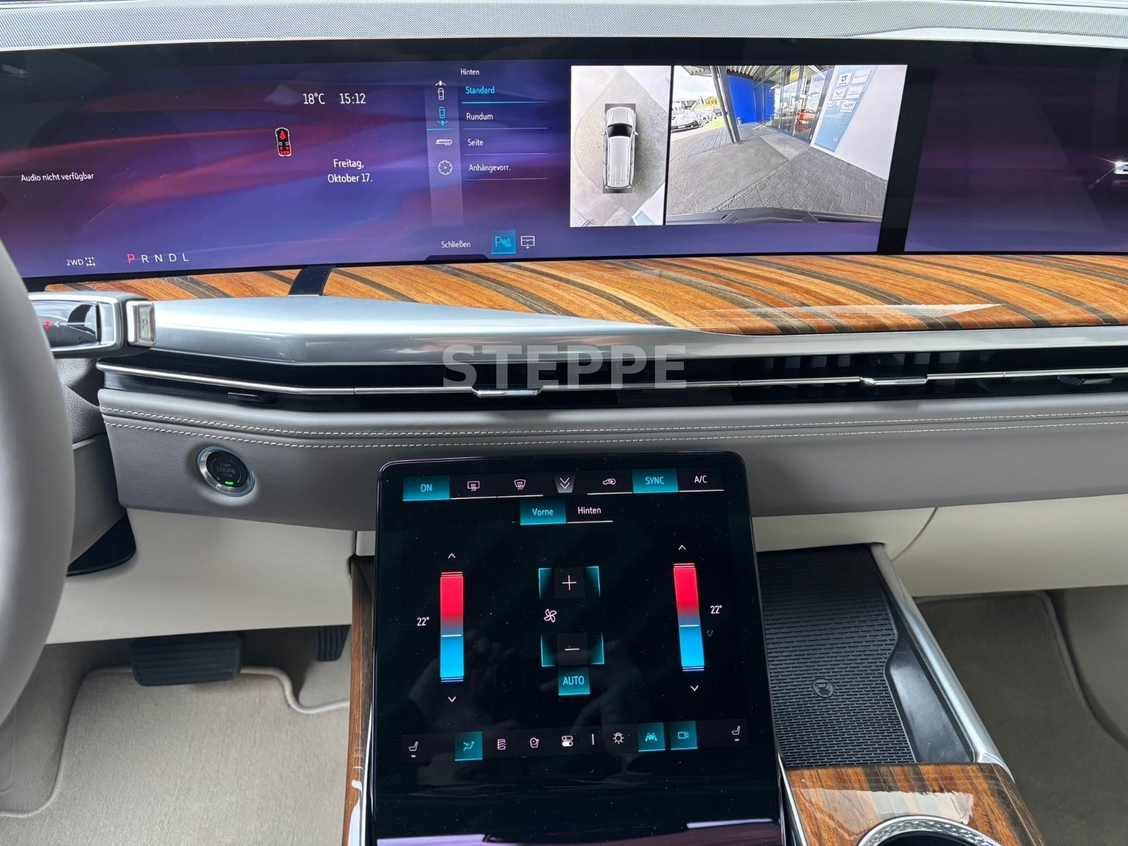 Cadillac Escalade FACELIFT MY26 6.2 V8 Sport Platinum 24"