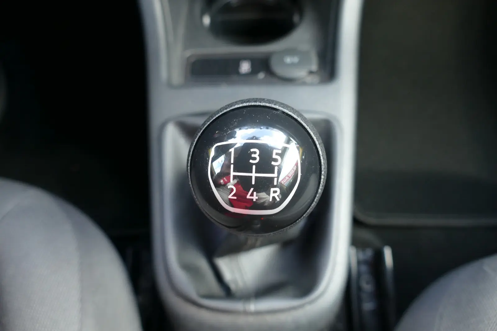 Volkswagen Up 1.0 Basis Klima Bluetooth USB AUX, миниатюра 14