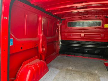 Opel Vivaro - 11