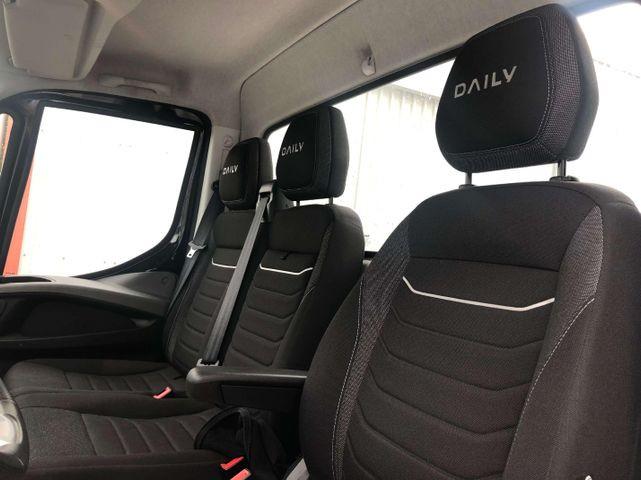 Iveco Daily Fahrzeugtransporter 3,5T Anhängerkupplung