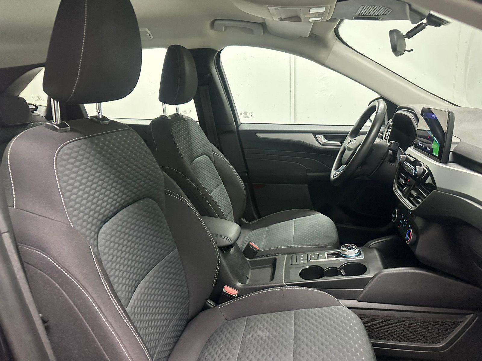Fahrzeugabbildung Ford Kuga 1.5 EcoBlue Cool & Connect *KLIMA*NAVI*SH*