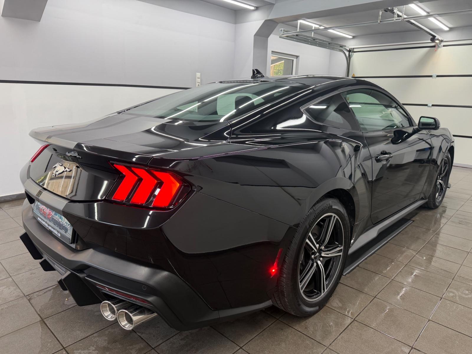 Ford Mustang 2.3 Eco/NUR-800Km/MyColour/Shz/Trackpack