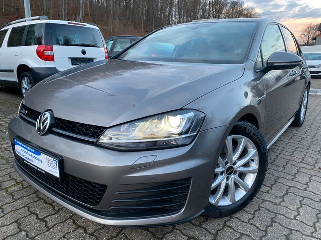 Volkswagen Golf VII Lim. GTD BMT DSG AHK PDC NAVI TEMPOMAT