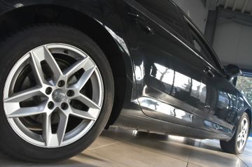 Audi A4 - 4