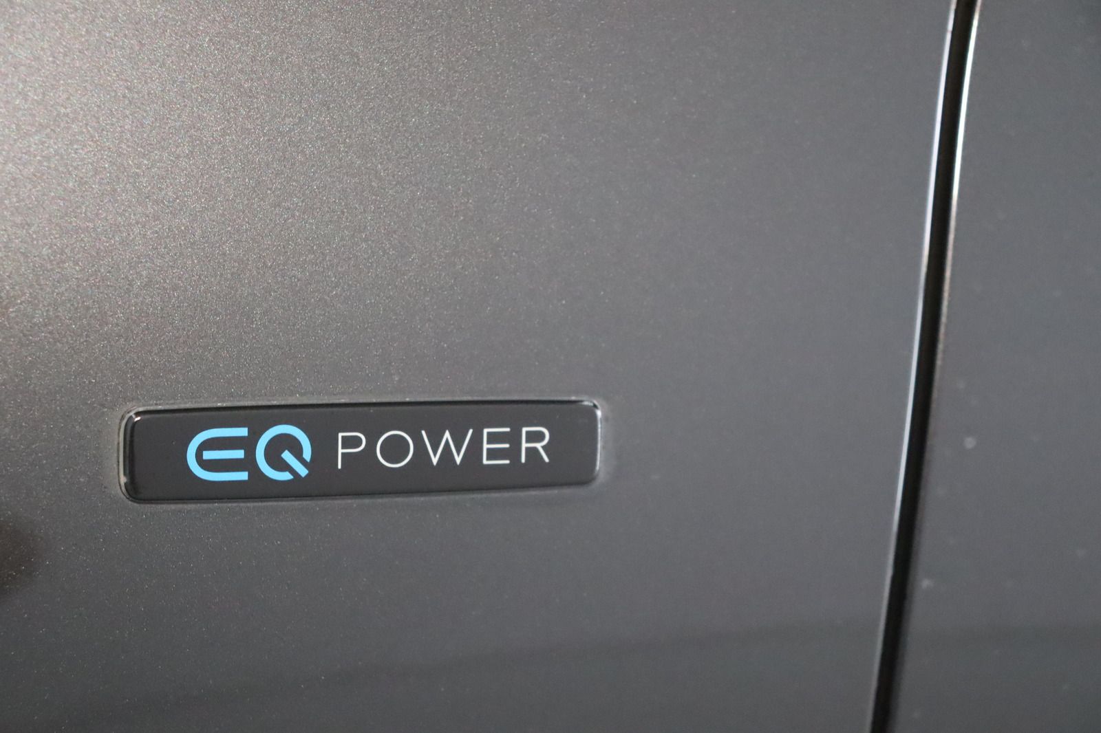 Fahrzeugabbildung Mercedes-Benz GLC 300 e 4Matic * DIS * RFK * LED