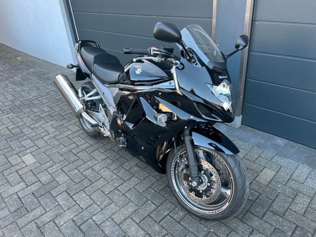 Suzuki GSX 1250 F ABS Bandit nur 12700 Km