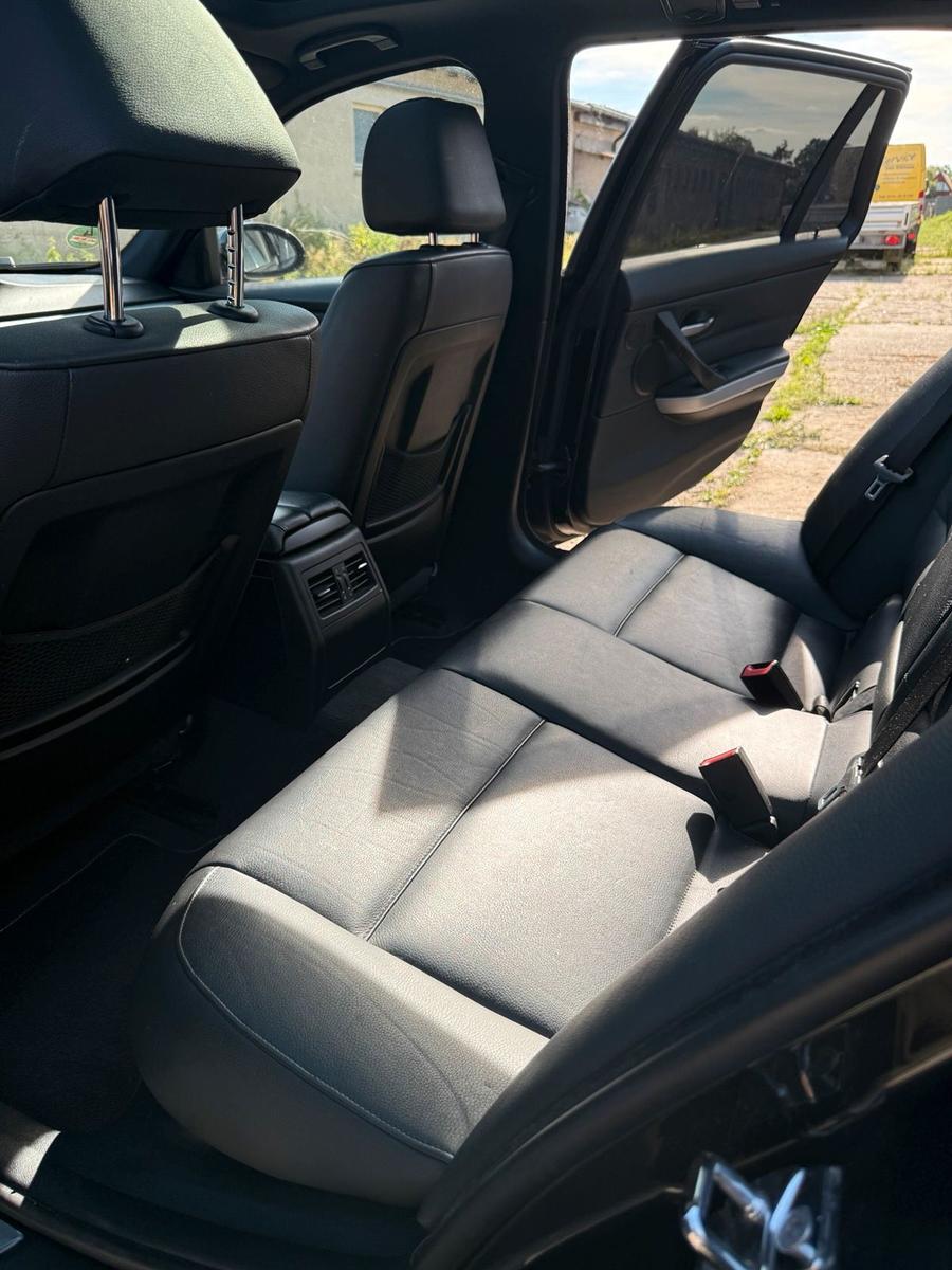 BMW 320 2008 — photo 12