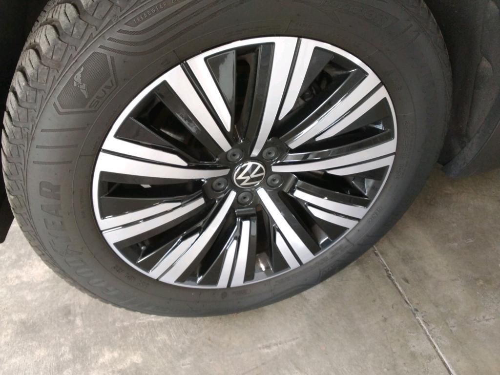 Volkswagen Touareg 4Motion 3.0 TDI SCR Klima*Tempo*PDC*Nav