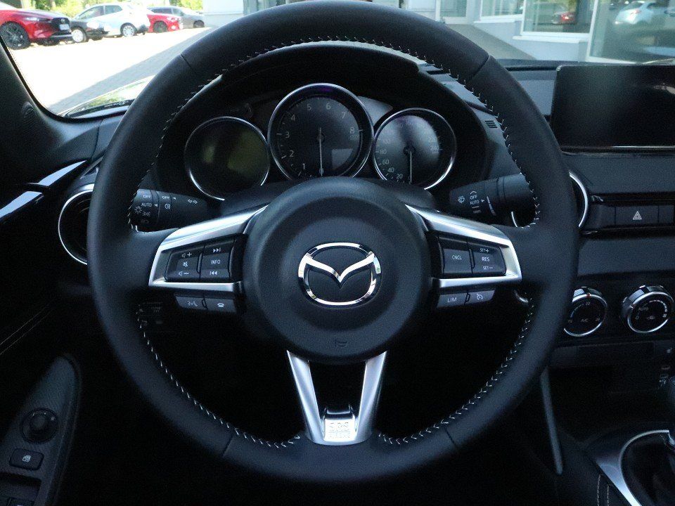 Fahrzeugabbildung Mazda MX-5 2024 Exclusive-Line G-184 *Aktionspreis* NA