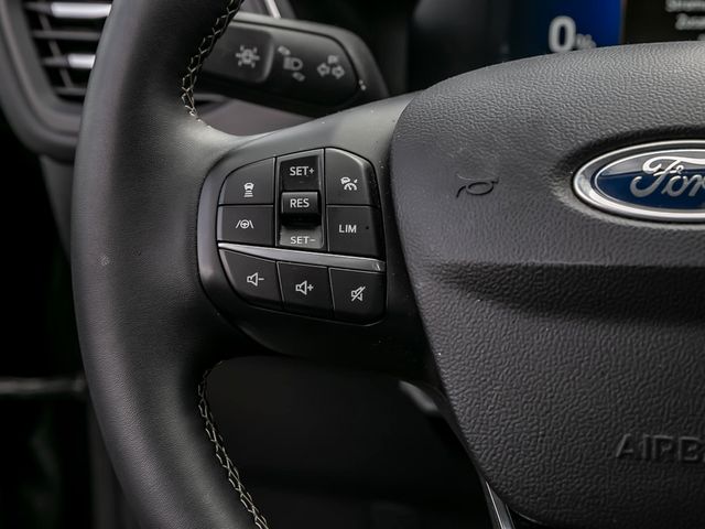 Ford Kuga 2.5 Plug-In Hybrid Vignale Stauassistent