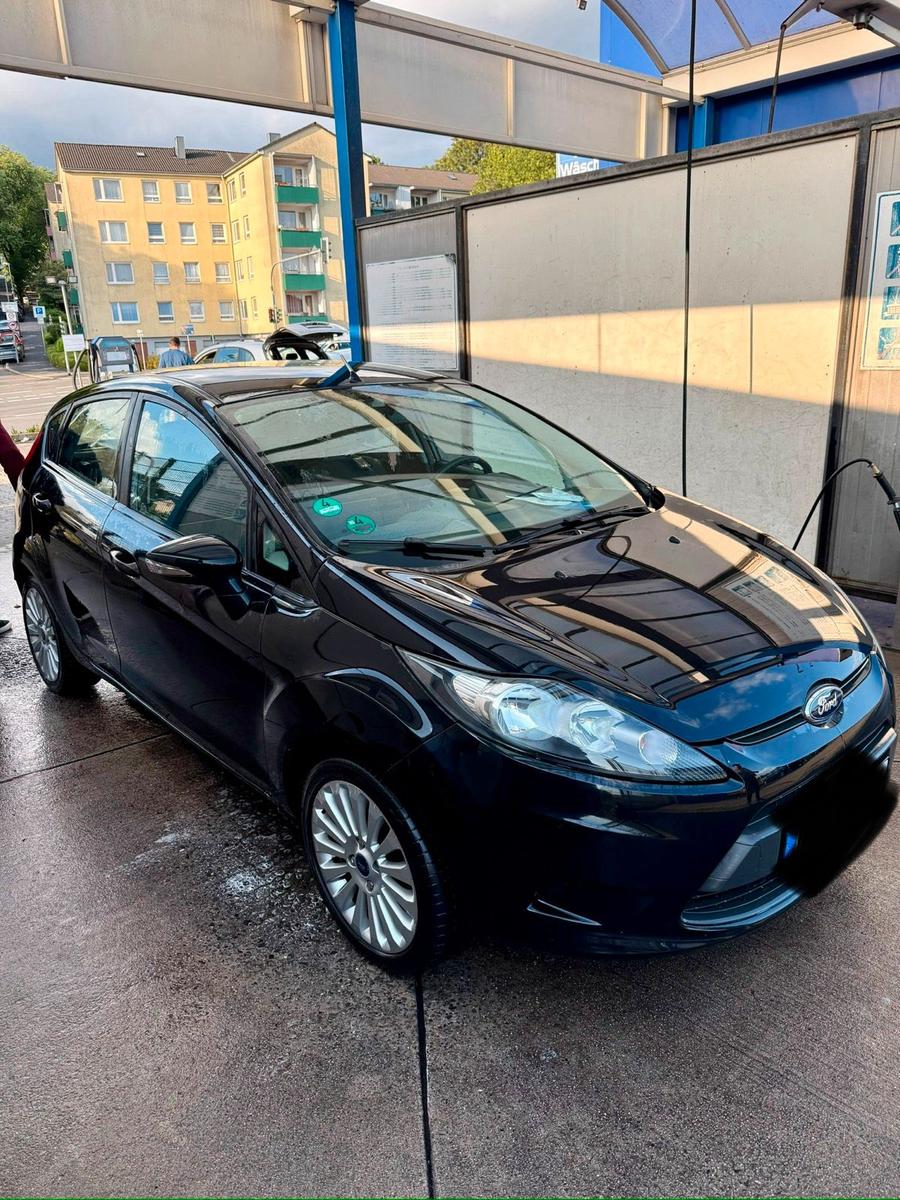 Ford Fiesta 2012 — photo 7