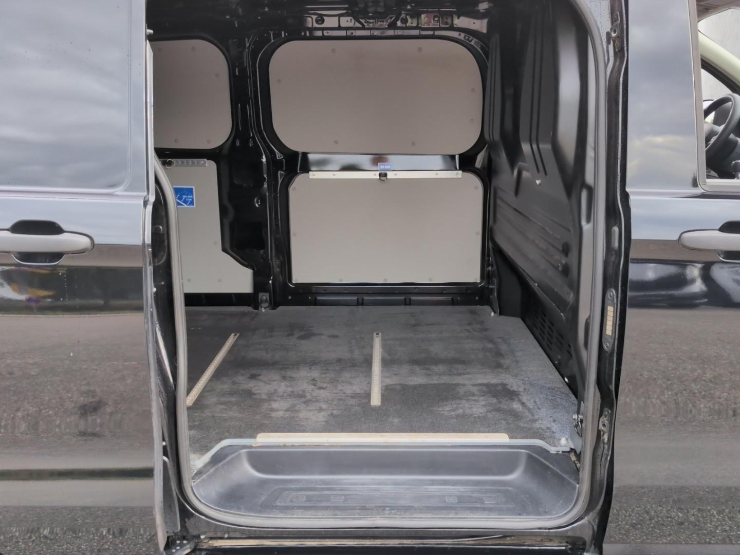 Volkswagen T7 Kasten LR 2.0TDI*LED Tempo SHZ R-Kam AppConn
