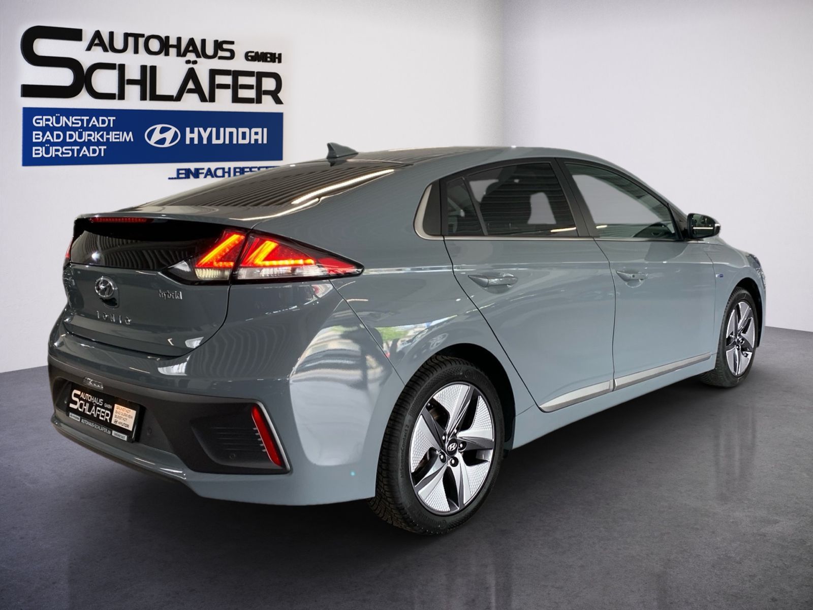 Fahrzeugabbildung Hyundai IONIQ 1,6 GDI Premium-Paket Hybrid