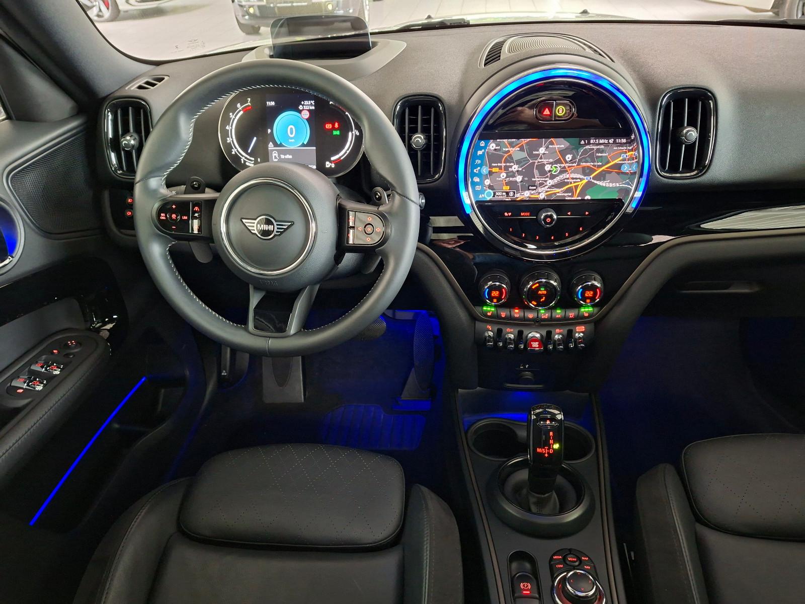 MINI Countryman S ALL4 Head UP Pano SPORT Autom. Kam.