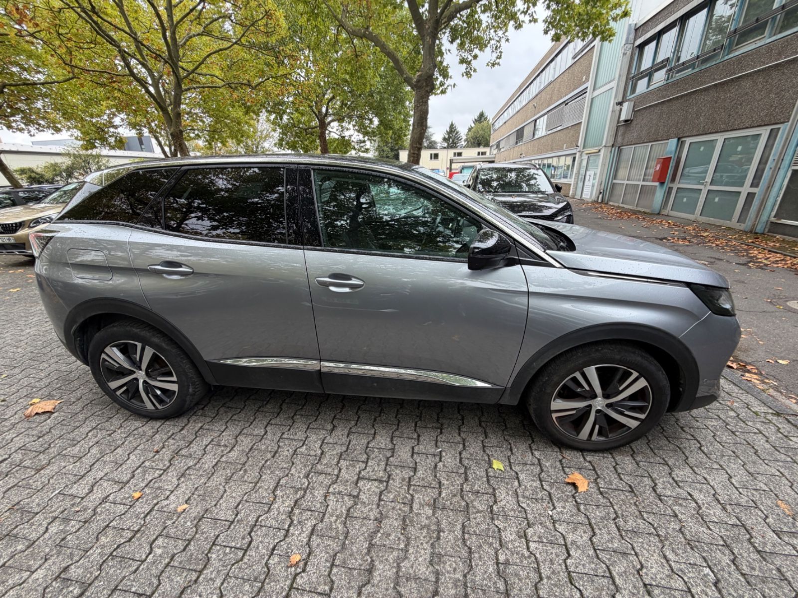 Peugeot 3008 BlueHDi 130 Allure Pack imagem 3