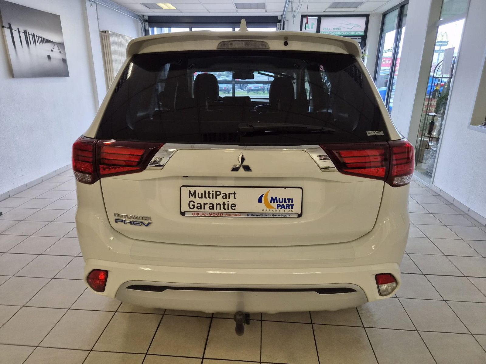 Fahrzeugabbildung Mitsubishi Outlander PHEV Basis Spirit 4WD / KAMERA /