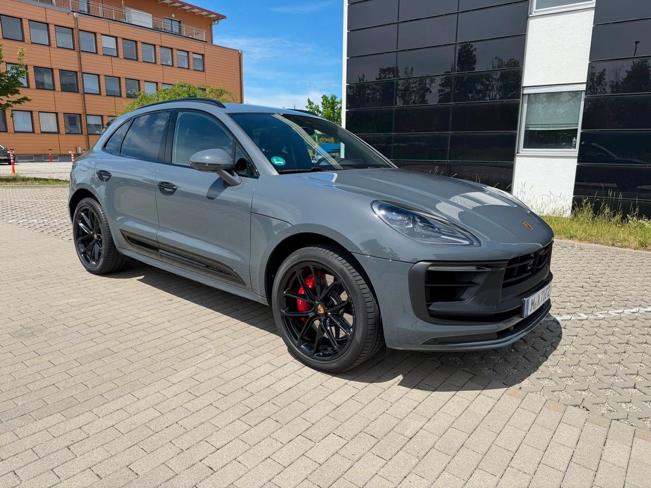 Porsche Macan GTS Abgassport Panorama approved 7/28 foto 14