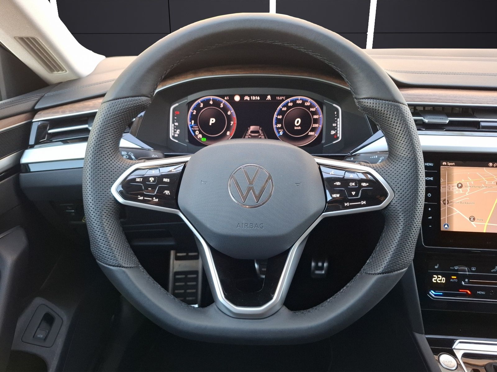 Fahrzeugabbildung Volkswagen Arteon SB TSI Elegance DSG  Matrix AHK Navi AID