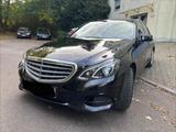 Mercedes-Benz E 250 BlueTEC 4MATIC Autom. - - Mercedes-Benz E 250 in Wuppertal