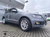 Audi Q5 2.0 TFSI quattro S line AHK/Navi/Soundsystem/ - Audi Q5: TFSI