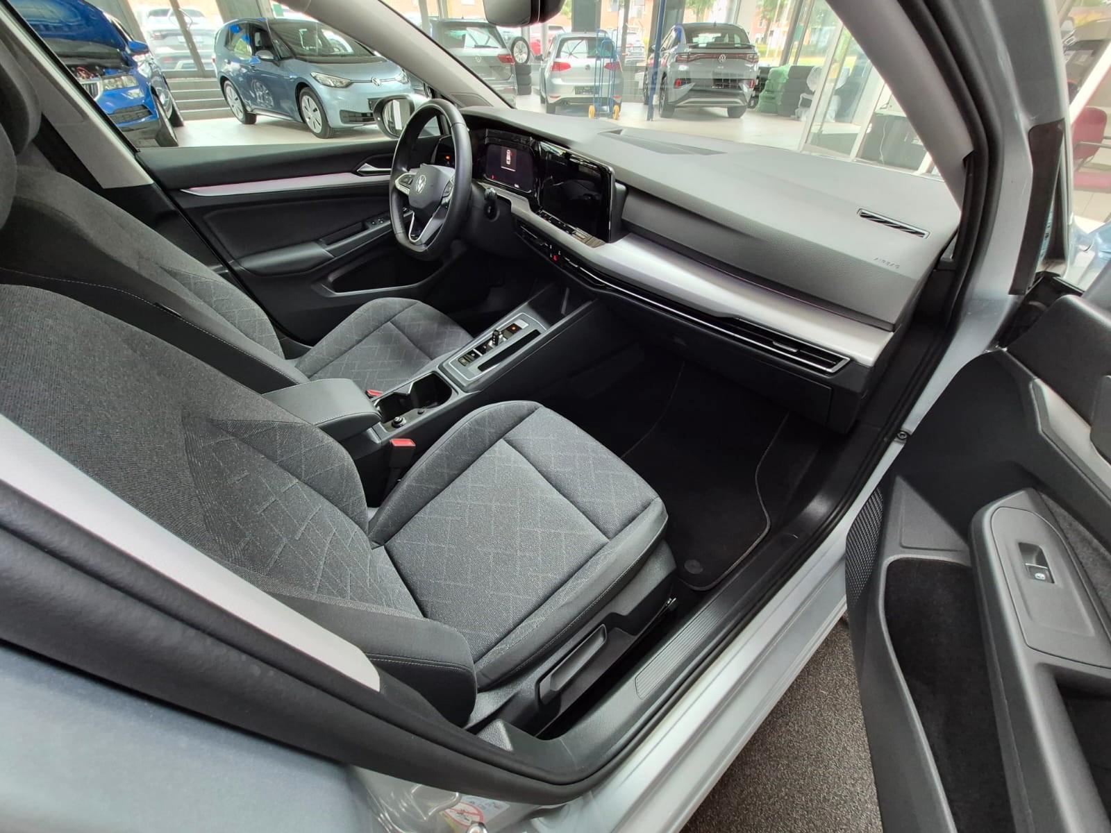 Volkswagen Golf VIII Var. Life 2.0 TDI SCR DSG AHK 1,99%*, миниатюра 17