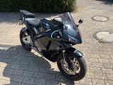 Honda CBR 600 RR - HONDA CBR 600 RR