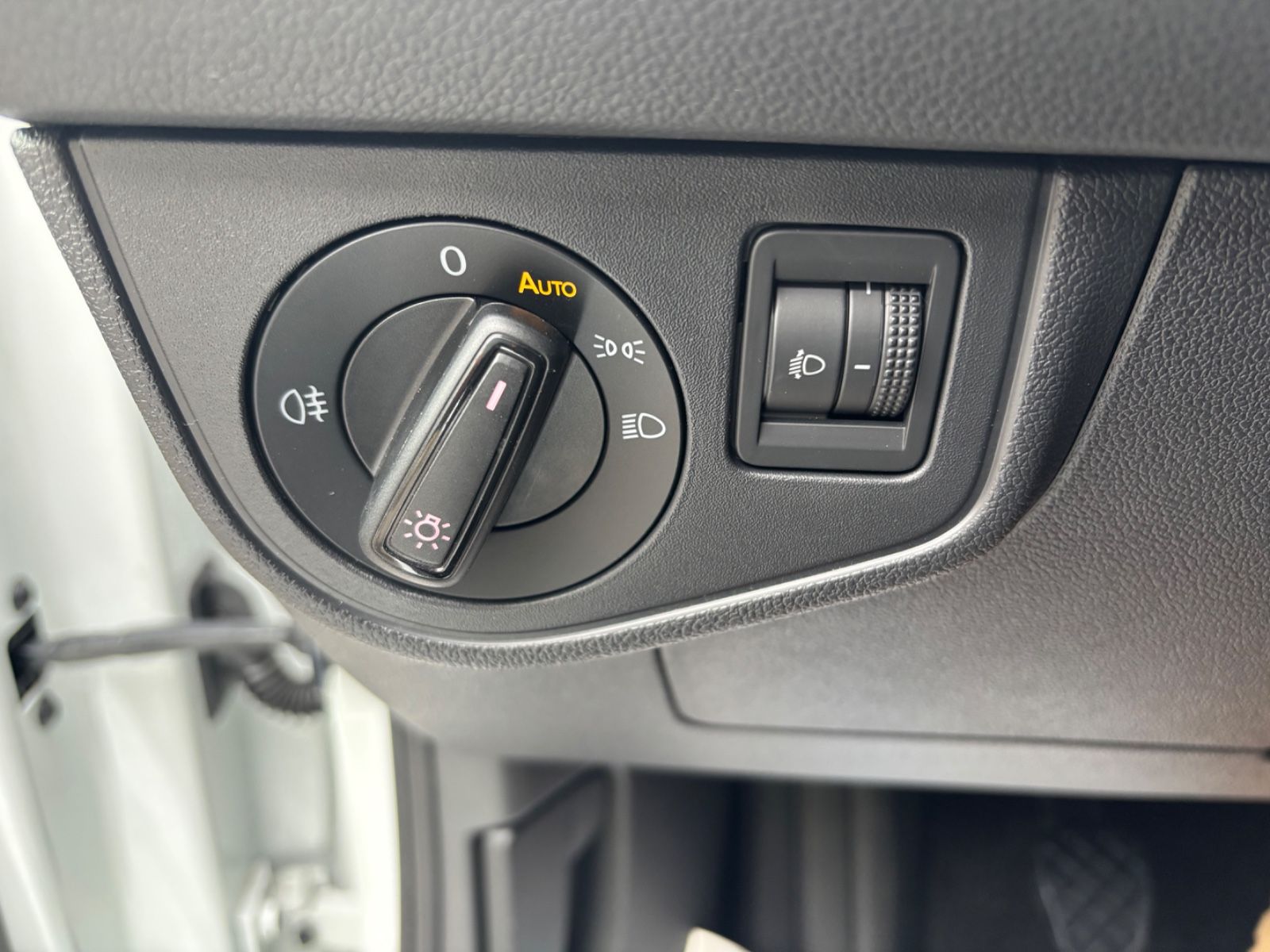 Fahrzeugabbildung Volkswagen Polo VI Comfortline