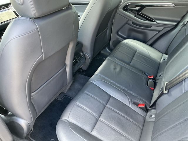 Fahrzeugabbildung Land Rover Range Rover Evoque 2.0 R-Dynamic SE D165 Mild-Hy