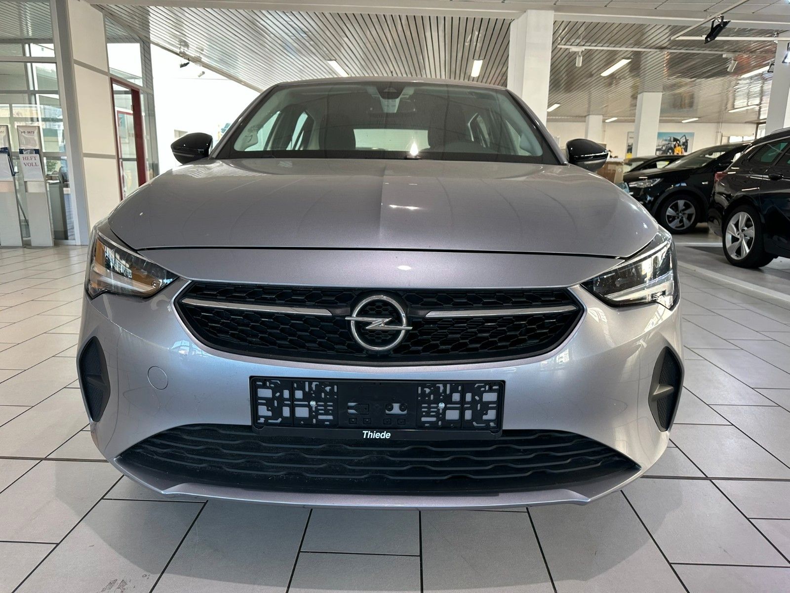 Fahrzeugabbildung Opel Corsa F Edition 1.2 LED/NAVI/PDC/DAB/ALU/TEMPO