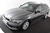 BMW 318i Touring Auto *1.Hand*Leder*Navi*SHZ*EHK* - graue BMW 318