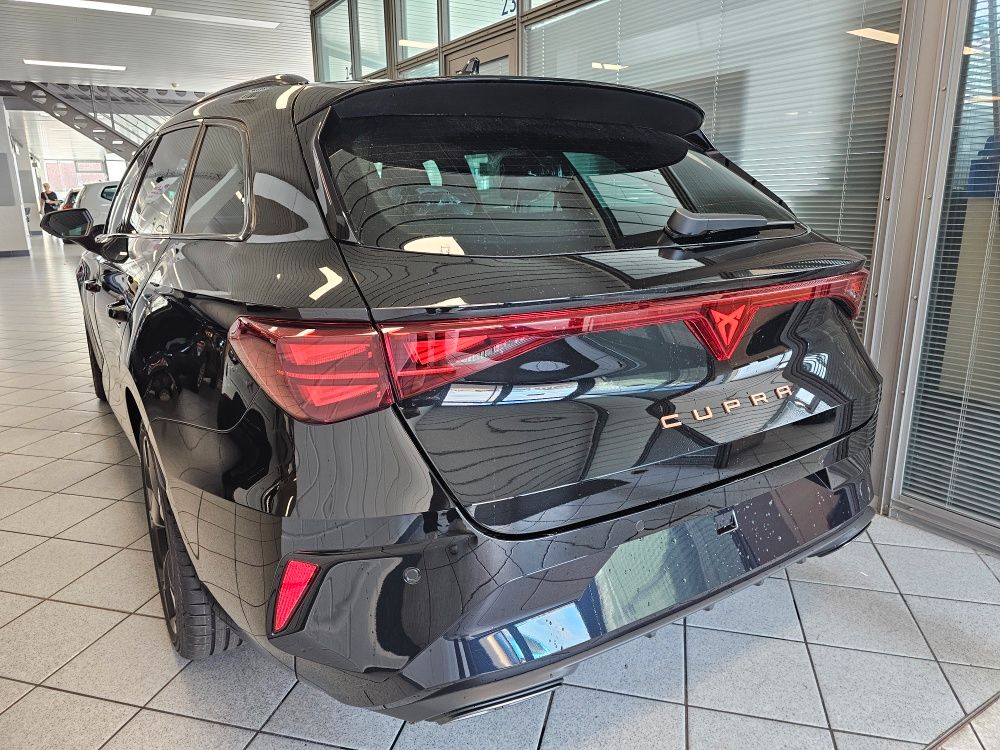 Cupra Leon elt.Heckklappe,AHK anklappb. imagem 3